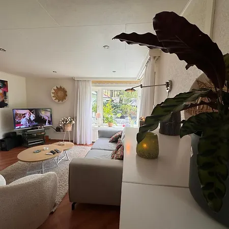 Village de vacances Veluwshof Holidays Luxe With Private Jacuzzi's - Swimmingpool - Tennis Court - Bowling - Supermarket And Children Entertainment *