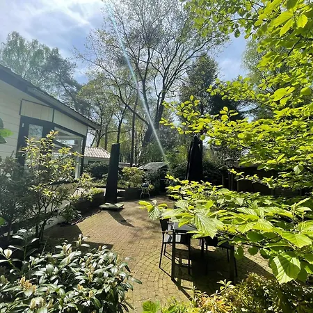 Veluwshof Holidays Luxe With Private Jacuzzi's - Swimmingpool - Tennis Court - Bowling - Supermarket And Children Entertainment * Hoenderloo