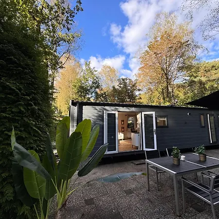 Veluwshof Holidays Luxe With Private Jacuzzi's - Swimmingpool - Tennis Court - Bowling - Supermarket And Children Entertainment Village de vacances Hoenderloo