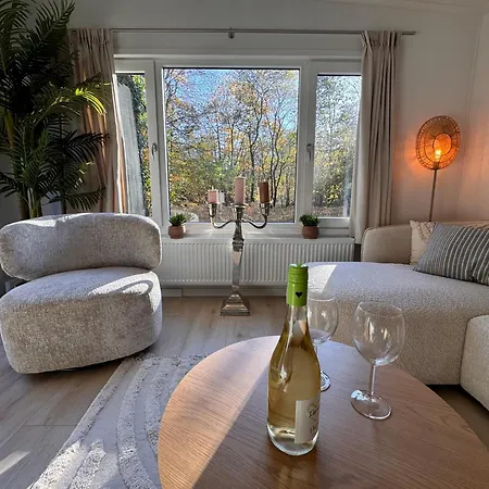 Veluwshof Holidays Luxe With Private Jacuzzi's - Swimmingpool - Tennis Court - Bowling - Supermarket And Children Entertainment * Hoenderloo