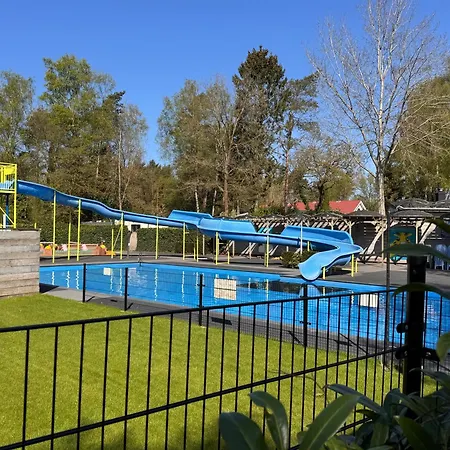 Veluwshof Holidays Luxe With Private Jacuzzi's - Swimmingpool - Tennis Court - Bowling - Supermarket And Children Entertainment