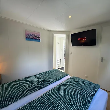 Veluwshof Holidays Luxe With Private Jacuzzi's - Swimmingpool - Tennis Court - Bowling - Supermarket And Children Entertainment הונדרלו