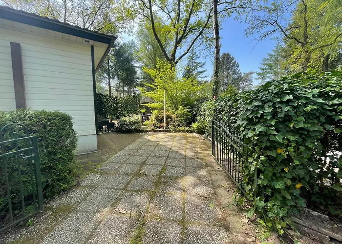 Veluwshof Holidays Luxe With Private Jacuzzi's - Swimmingpool - Tennis Court - Bowling - Supermarket And Children Entertainment *