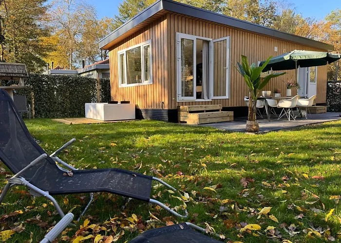 Veluwshof Holidays Luxe With Private Jacuzzi's - Swimmingpool - Tennis Court - Bowling - Supermarket And Children Entertainment *