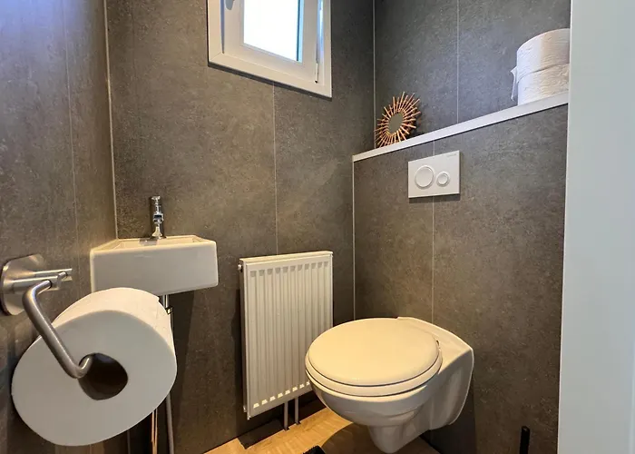 Veluwshof Holidays Luxe With Private Jacuzzi's - Swimmingpool - Tennis Court - Bowling - Supermarket And Children Entertainment *