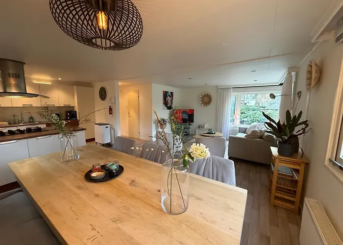 Veluwshof Holidays Luxe With Private Jacuzzi's - Swimmingpool - Tennis Court - Bowling - Supermarket And Children Entertainment * Hoenderloo