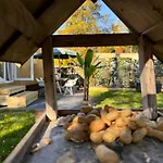 Veluwshof Holidays Luxe With Private Jacuzzi's - Swimmingpool - Tennis Court - Bowling - Supermarket And Children Entertainment Holiday park Hoenderloo