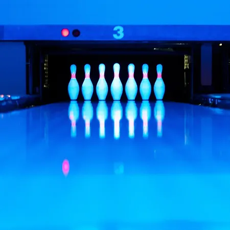 Veluwshof Holidays Luxe With Private Jacuzzi's - Swimmingpool - Tennis Court - Bowling - Supermarket And Children Entertainment