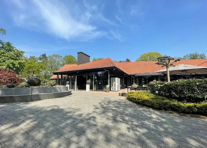 Veluwshof Holidays Luxe With Private Jacuzzi's - Swimmingpool - Tennis Court - Bowling - Supermarket And Children Entertainment 홀리데이파크