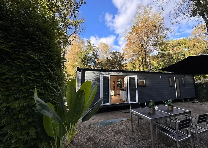 Veluwshof Holidays Luxe With Private Jacuzzi's - Swimmingpool - Tennis Court - Bowling - Supermarket And Children Entertainment Parco vacanze Hoenderloo